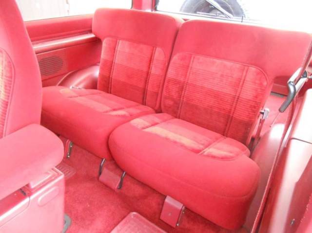 1990 Blue Ford Bronco 2