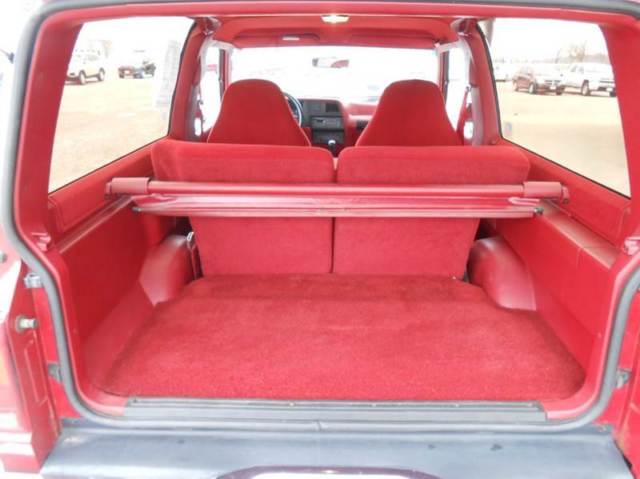 1990 Blue Ford Bronco 2