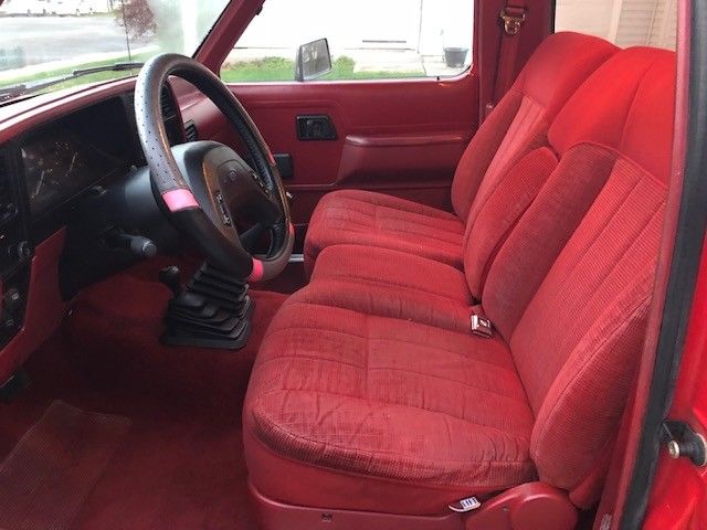 1990 Red Ford Bronco II SUV