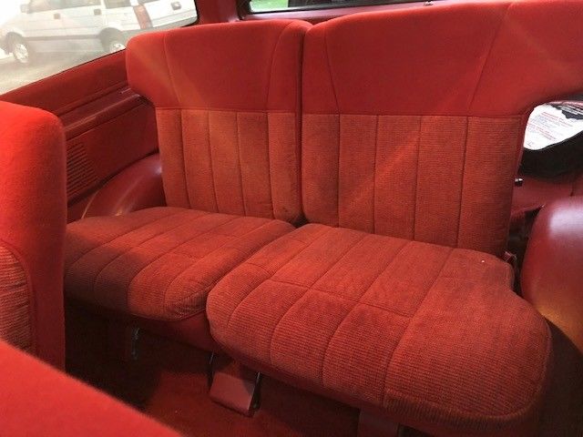 1990 Red Ford Bronco II SUV