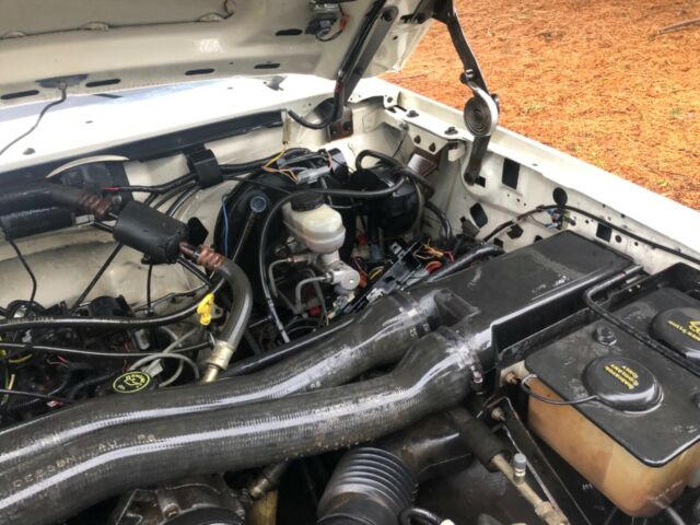 1990 White Ford Bronco