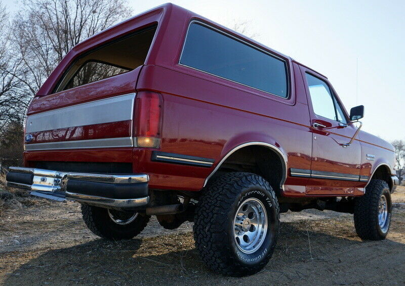 1990 Red Ford Bronco SUV