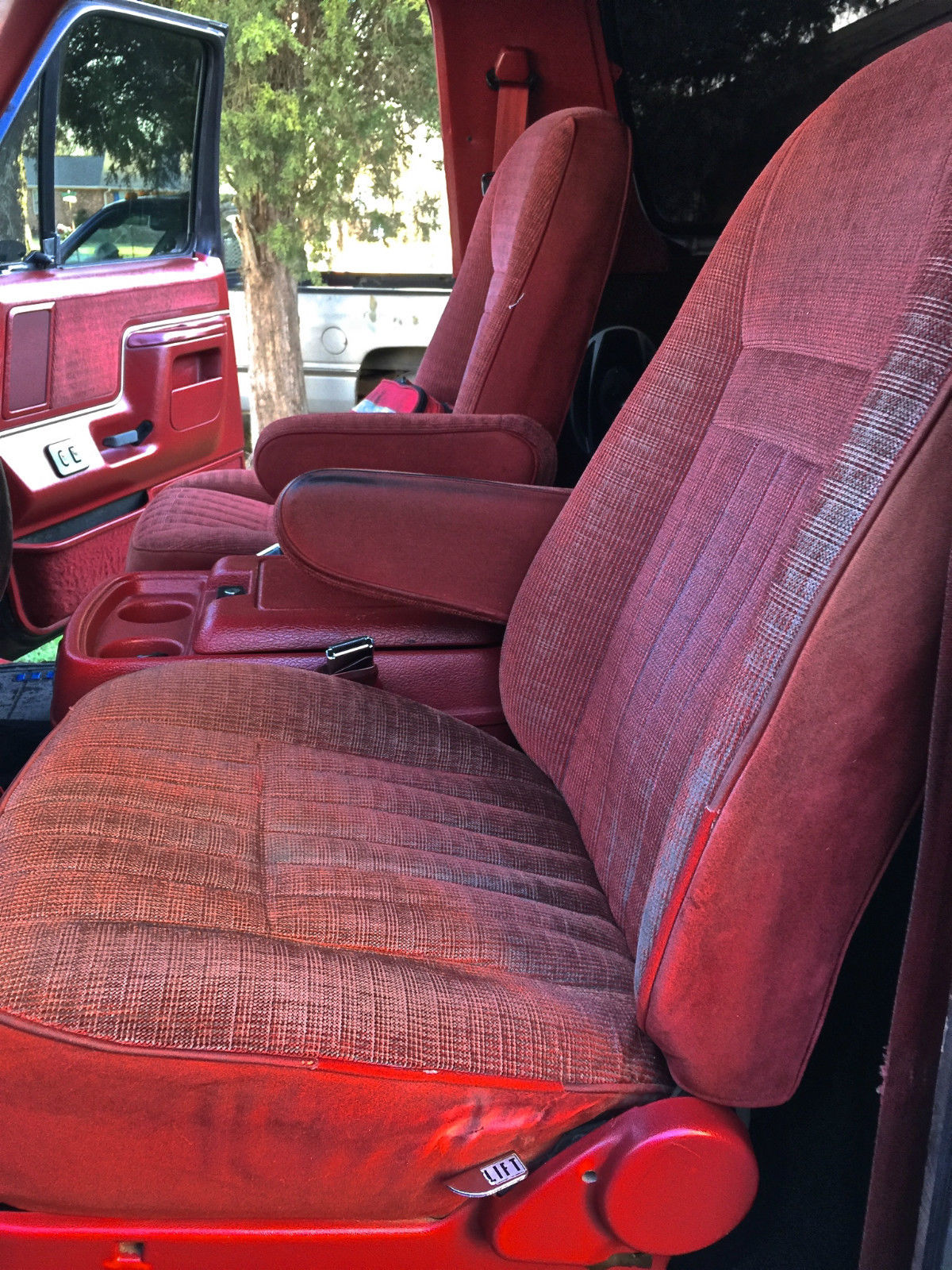 1990 White/ Grey Two Tone Ford Bronco SUV