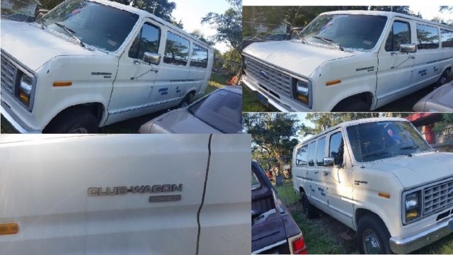 1990 Creme Ford E-Series Van Standard Passenger Van