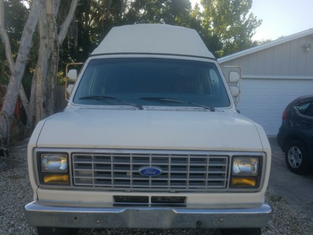 1990 White Ford E-Series Van Van Camper
