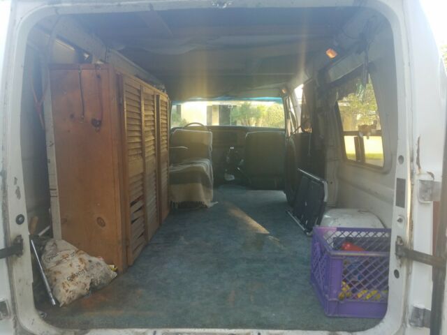 1990 White Ford E-Series Van Van Camper