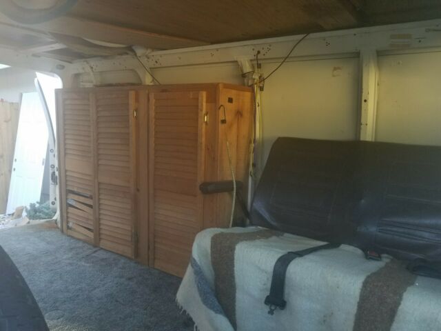 1990 White Ford E-Series Van Van Camper