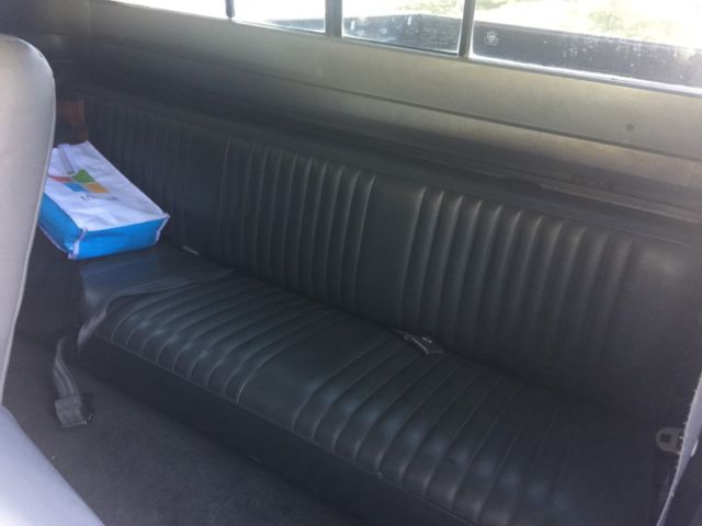 1990 Gray Ford F-150 Extended Cab Pickup