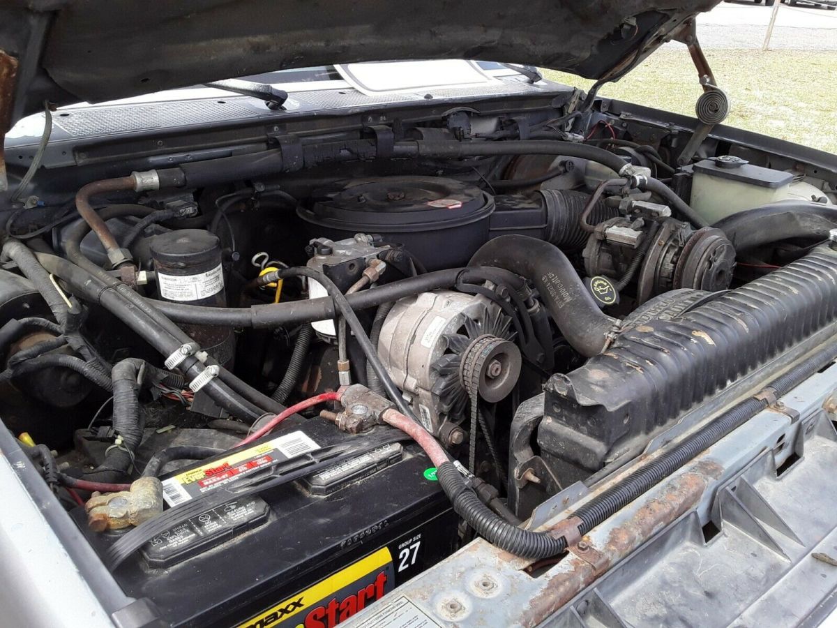 1990 Gray Ford F-250 Extended Cab Pickup
