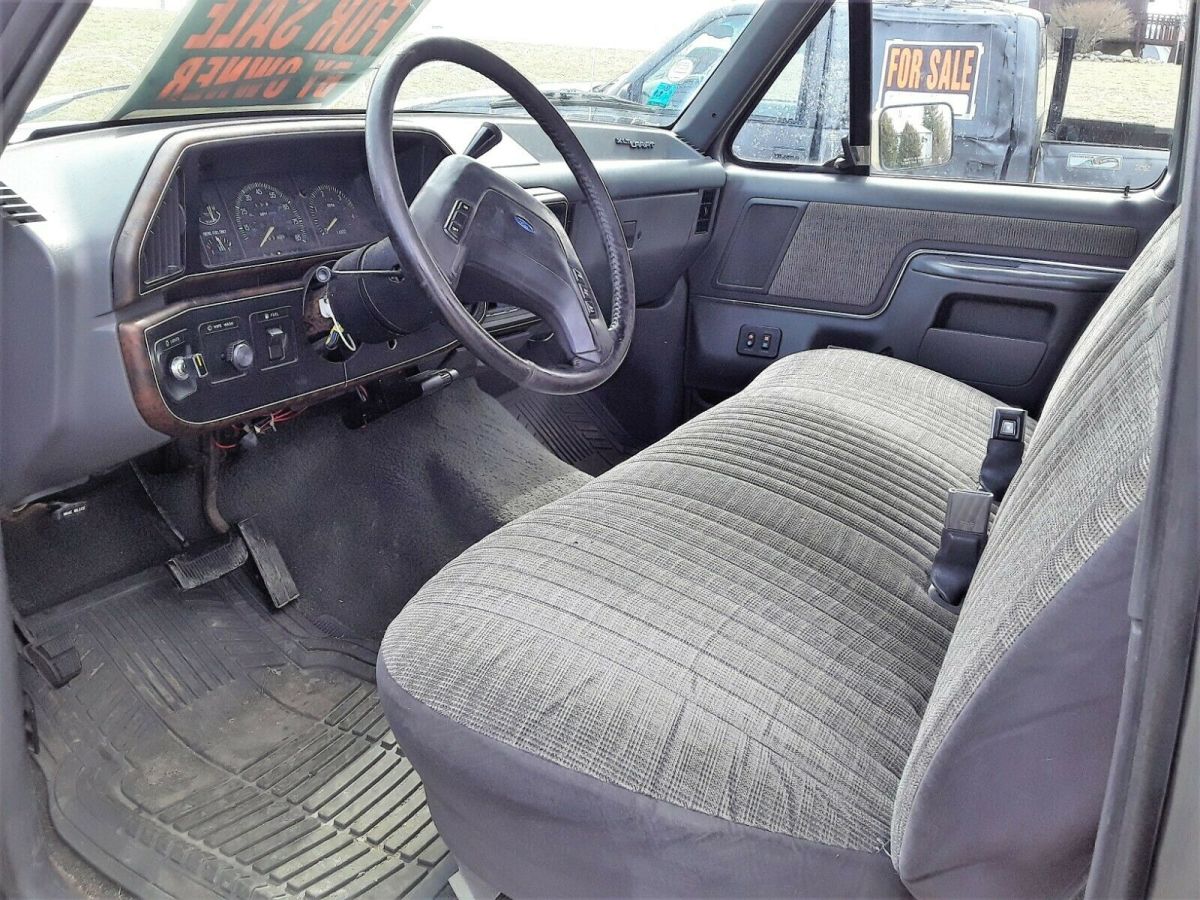 1990 Gray Ford F-250 Extended Cab Pickup