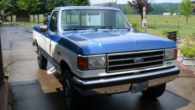 1990 Blue Ford F-250