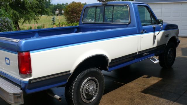 1990 Blue Ford F-250