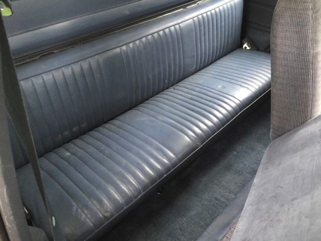 1990 Blue Ford F-250 Extended Cab Pickup