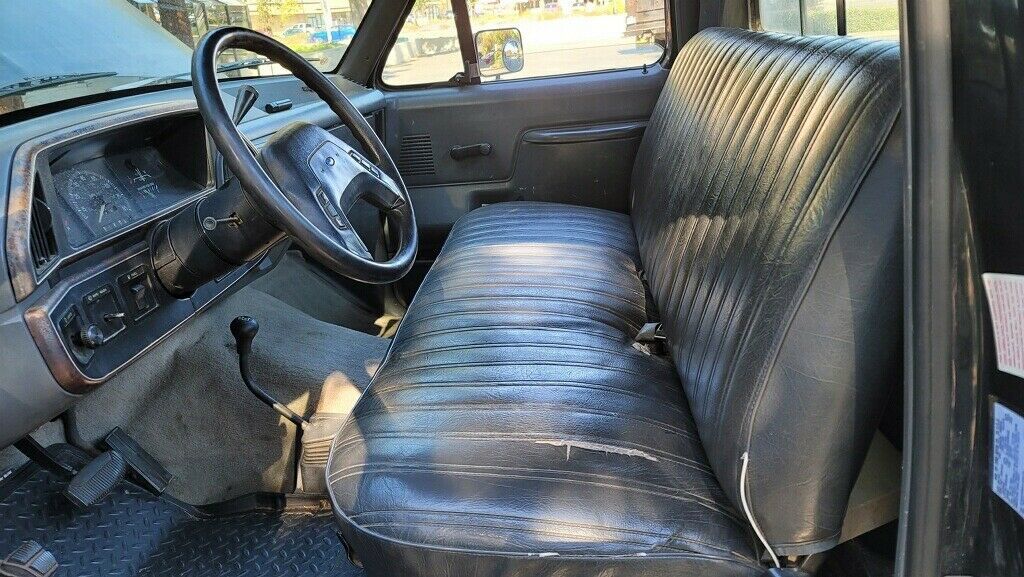 1990 Black Ford F-250 Pickup