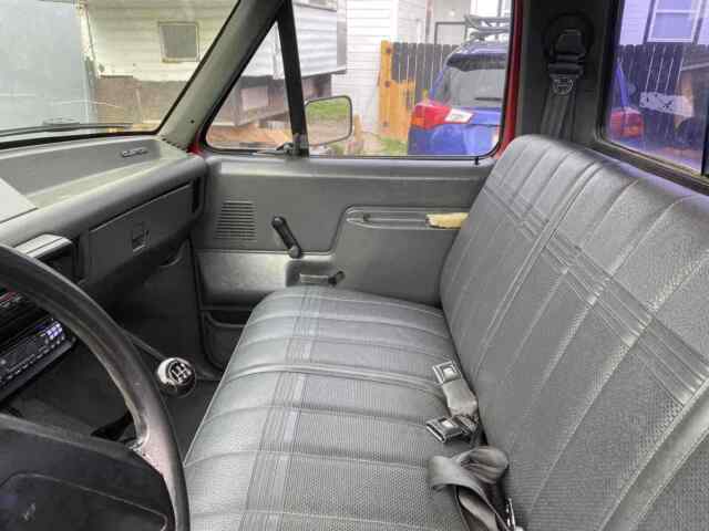 1990 Red Ford F-250 Pickup