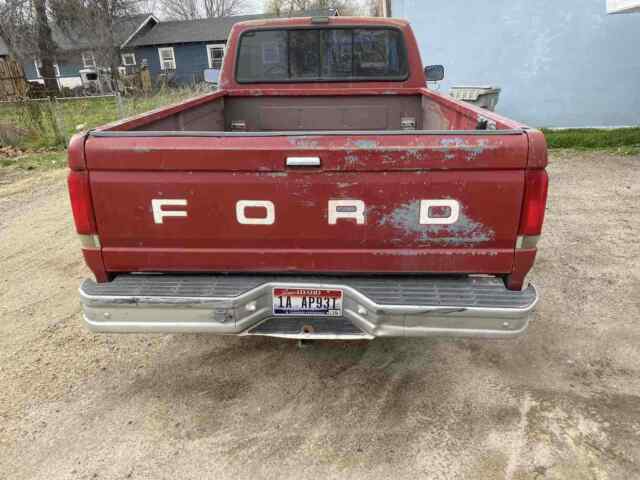 1990 Red Ford F-250 Pickup