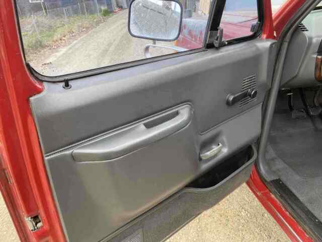 1990 Red Ford F-250 Pickup