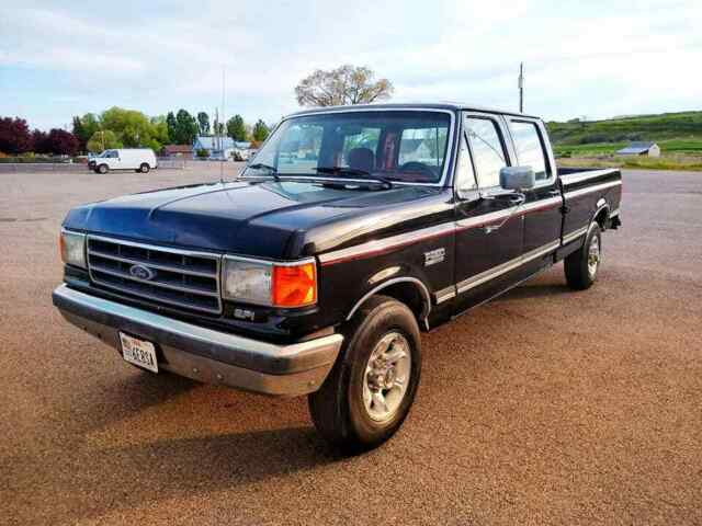 1990 White Ford F-350 Cab & Chassis