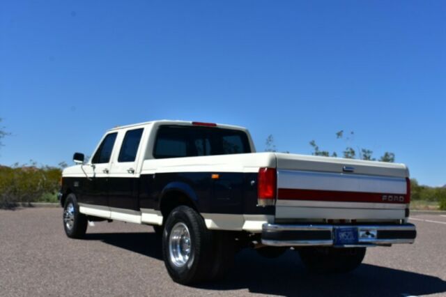 1990 White Ford F-350 --