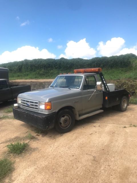 1990 Ford F-350 Truck
