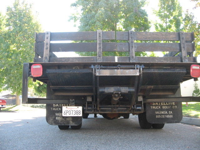 1990 White Ford F-350 Standard Cab Pickup