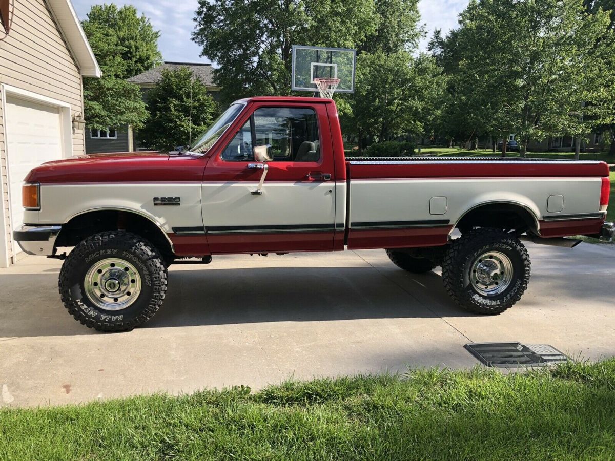 1990 Red Ford F-350 Pickup
