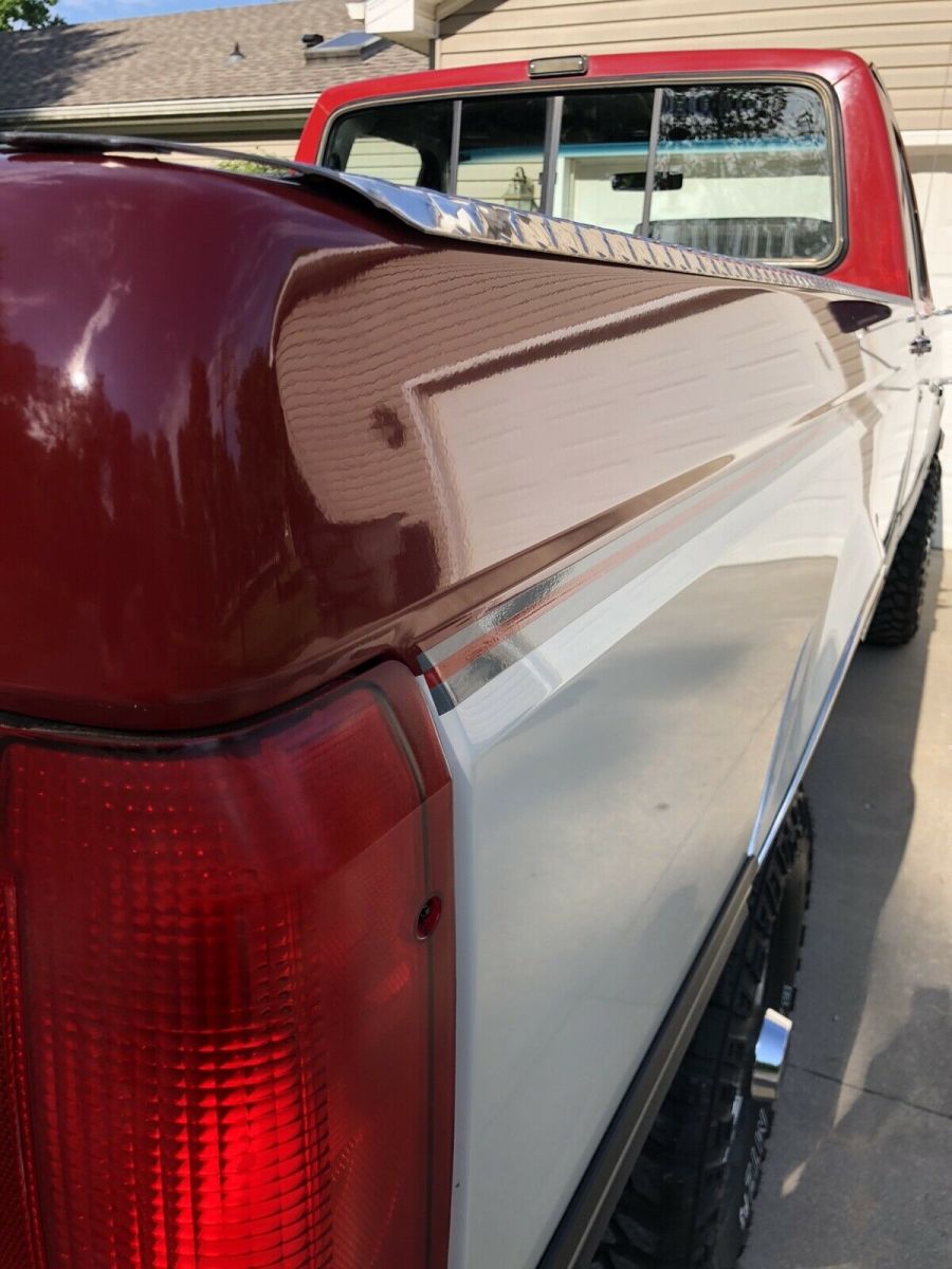 1990 Red Ford F-350 Pickup