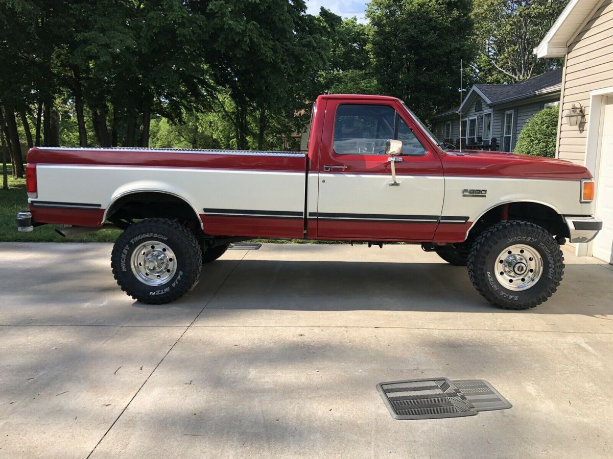 1990 Red Ford F-350 Pickup