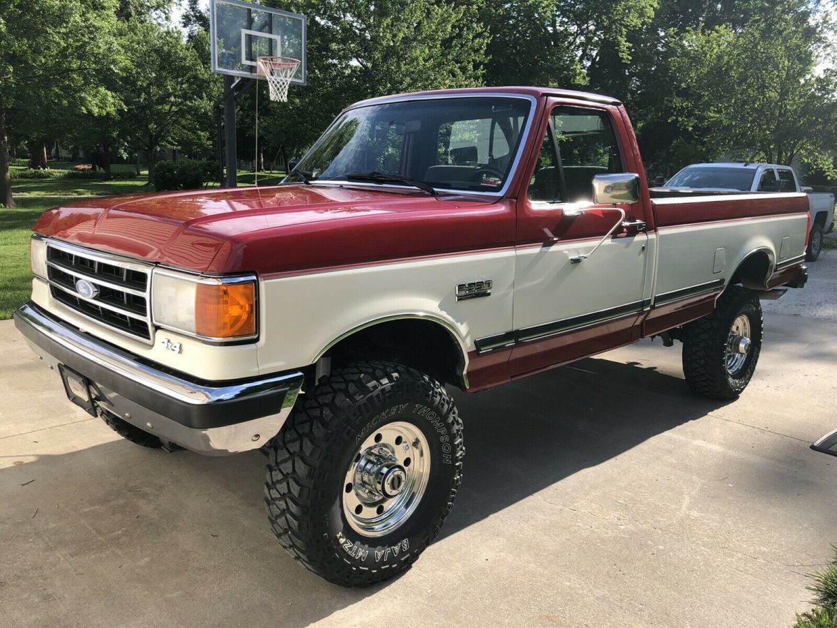 1990 Red Ford F-350 Pickup