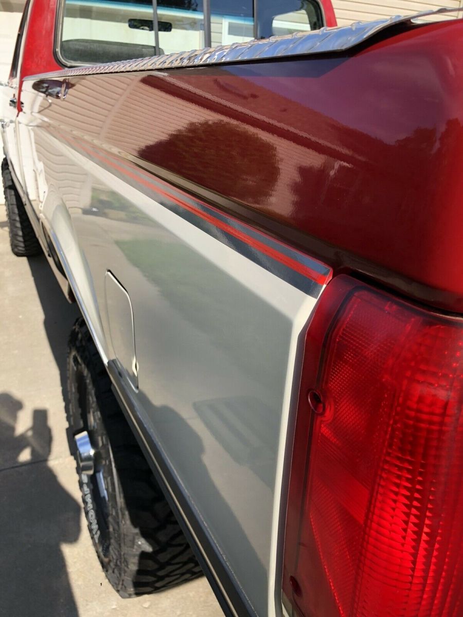 1990 Red Ford F-350 Pickup