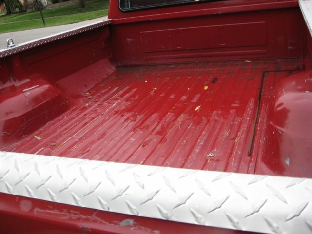 1990 Red Ford F-150 Standard Cab Pickup