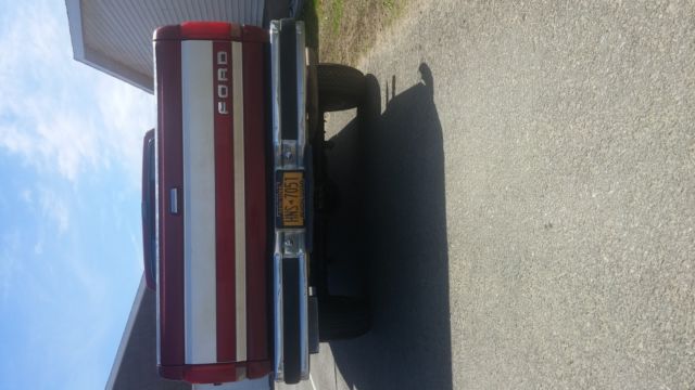 1990 Red Ford F-150 Standard Cab Pickup