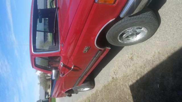 1990 Red Ford F-150 Standard Cab Pickup