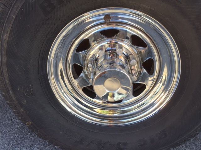 1990 Burgundy Ford F-250 Standard Cab Pickup