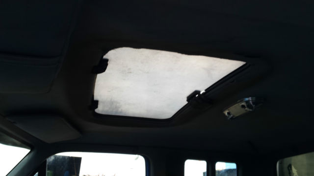 1990 Blue Ford F-250 Extended Cab Pickup