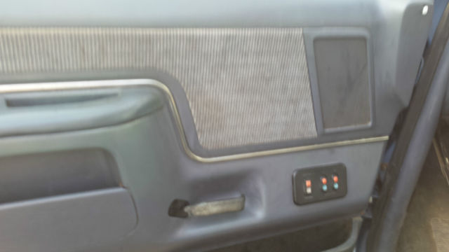 1990 Blue Ford F-250 Extended Cab Pickup