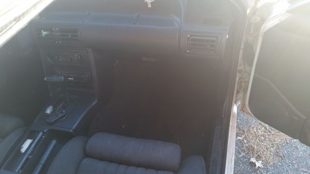 1990 White Ford Mustang Hatchback