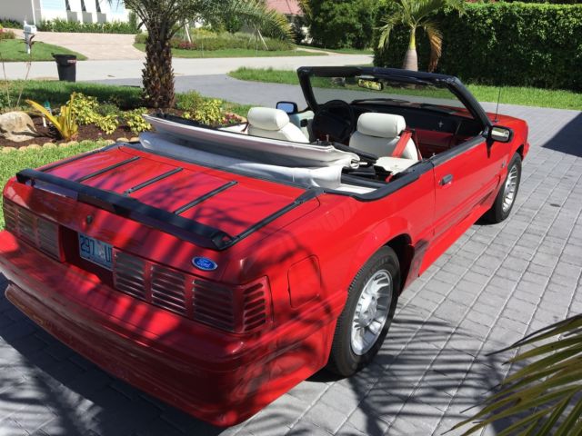 1990 Red Ford Mustang Convertible