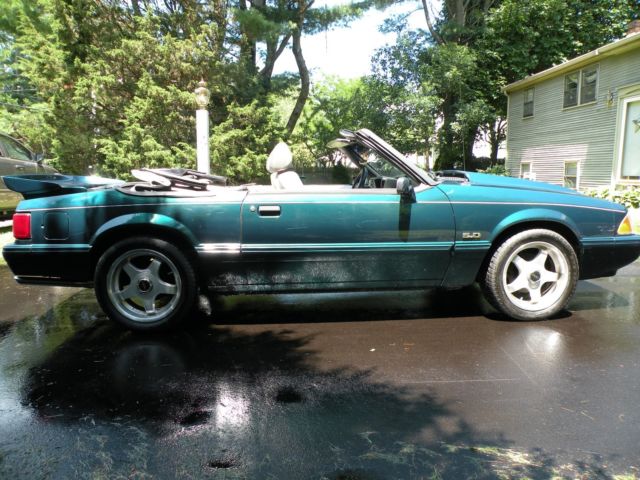 1990 Ford Mustang Convertible