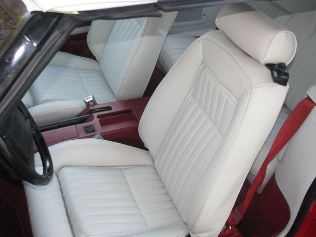 1990 Ford Mustang