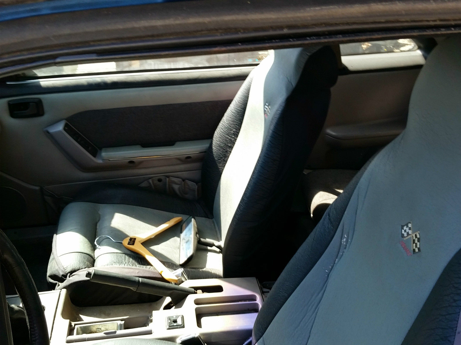 1990 White Ford Mustang Hatchback