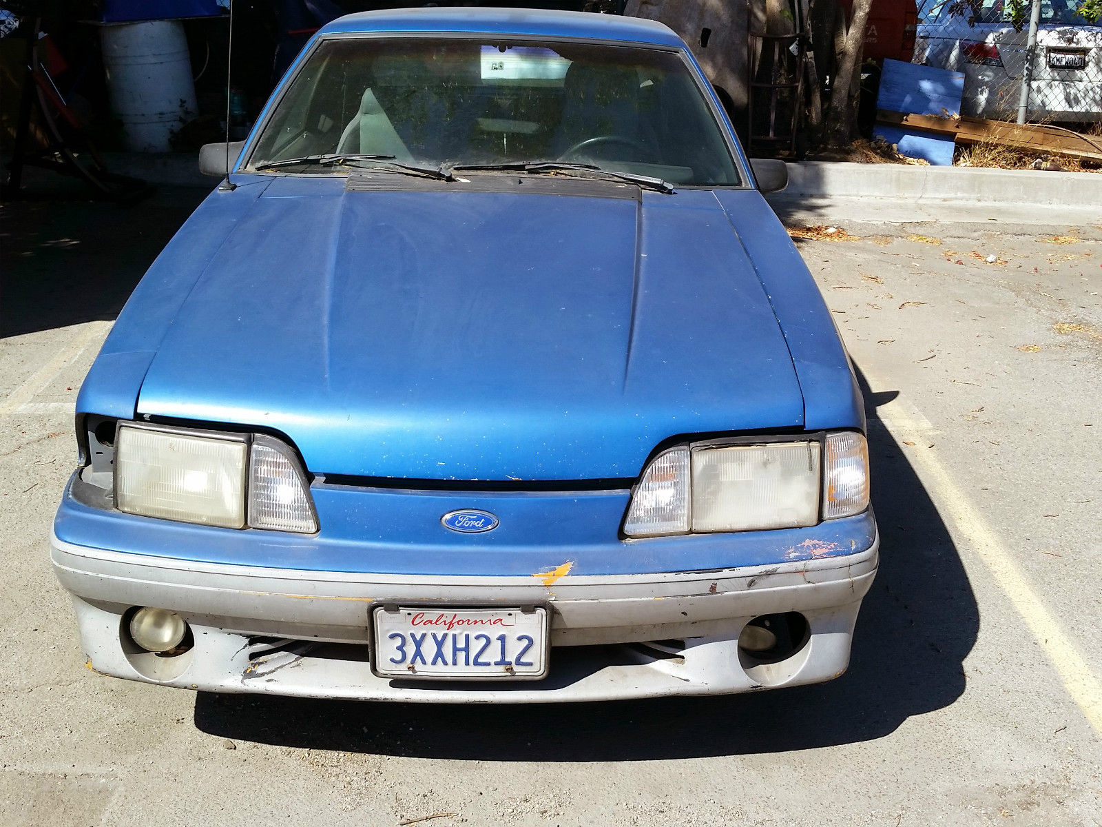 1990 White Ford Mustang Hatchback