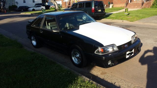 1990 Black Ford Mustang Hatchback