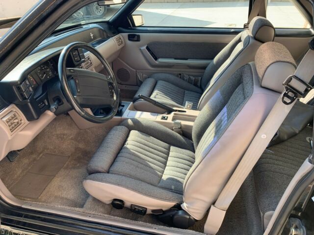 1990 Black Ford Mustang Hatchback