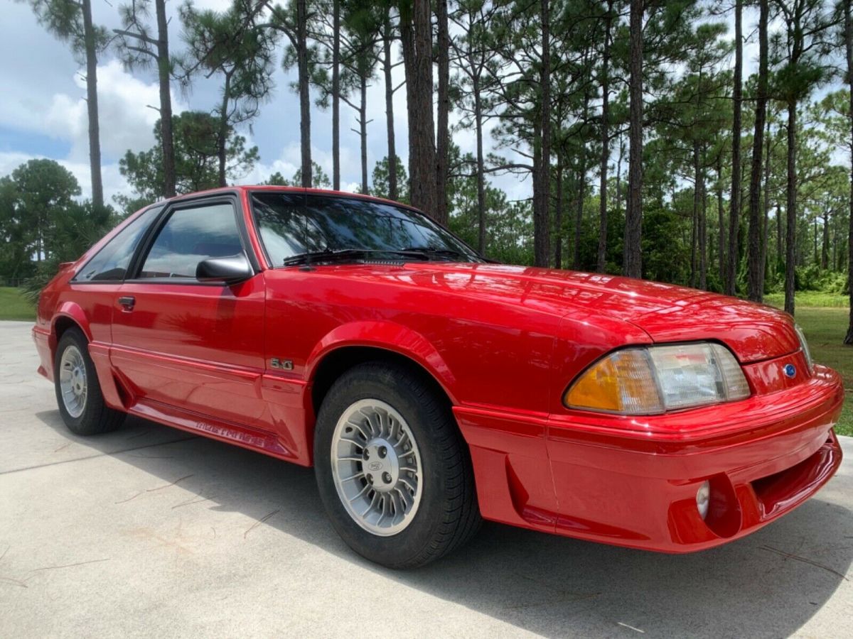 1990 Red Ford Mustang Hatchback