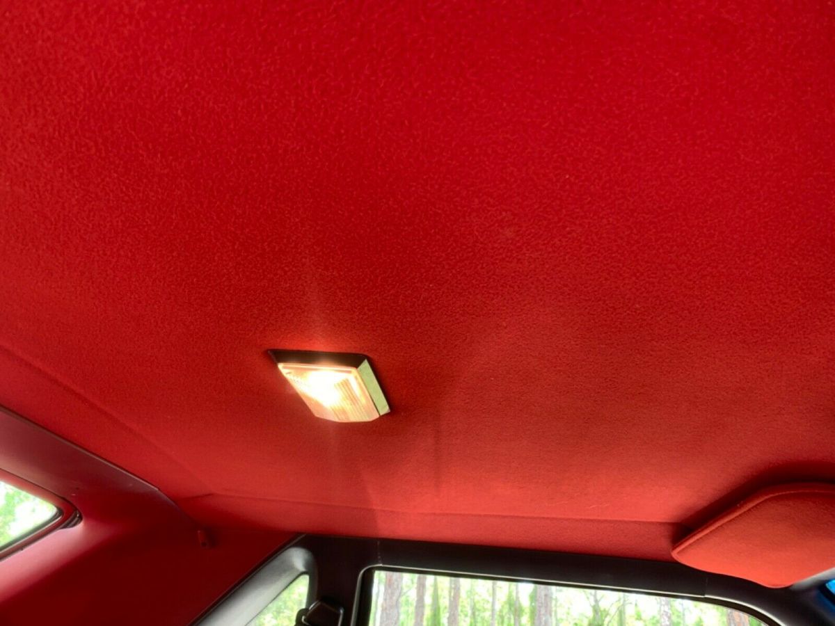 1990 Red Ford Mustang Hatchback