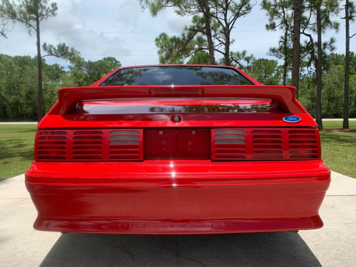 1990 Red Ford Mustang Hatchback