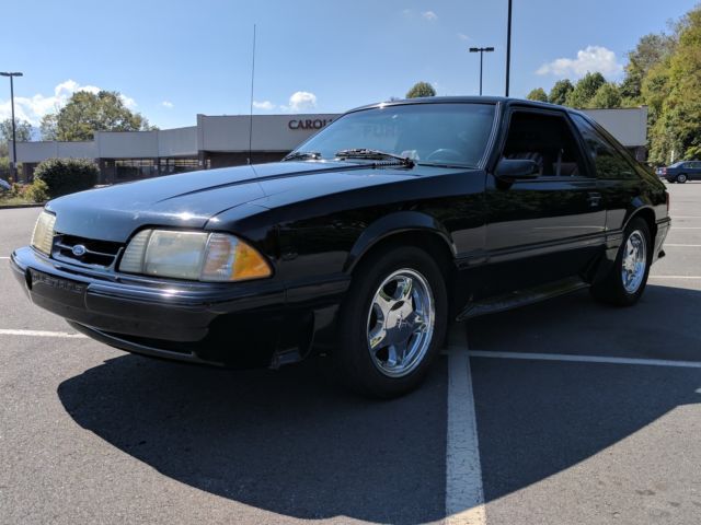 1990 Black Ford Mustang Hatchback