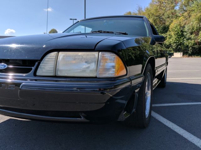 1990 Black Ford Mustang Hatchback