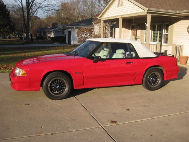 1990 Red Ford Mustang Convertible